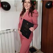 Sono laureata in sociologia e criminologia, al momento sto conseguendo la laurea magistrale in Politiche e Management per il Welfare. Appassionata di storia, la mia metodologia prevede schemi riassuntivi e concetti chiave, conseguentemente la ripetizione